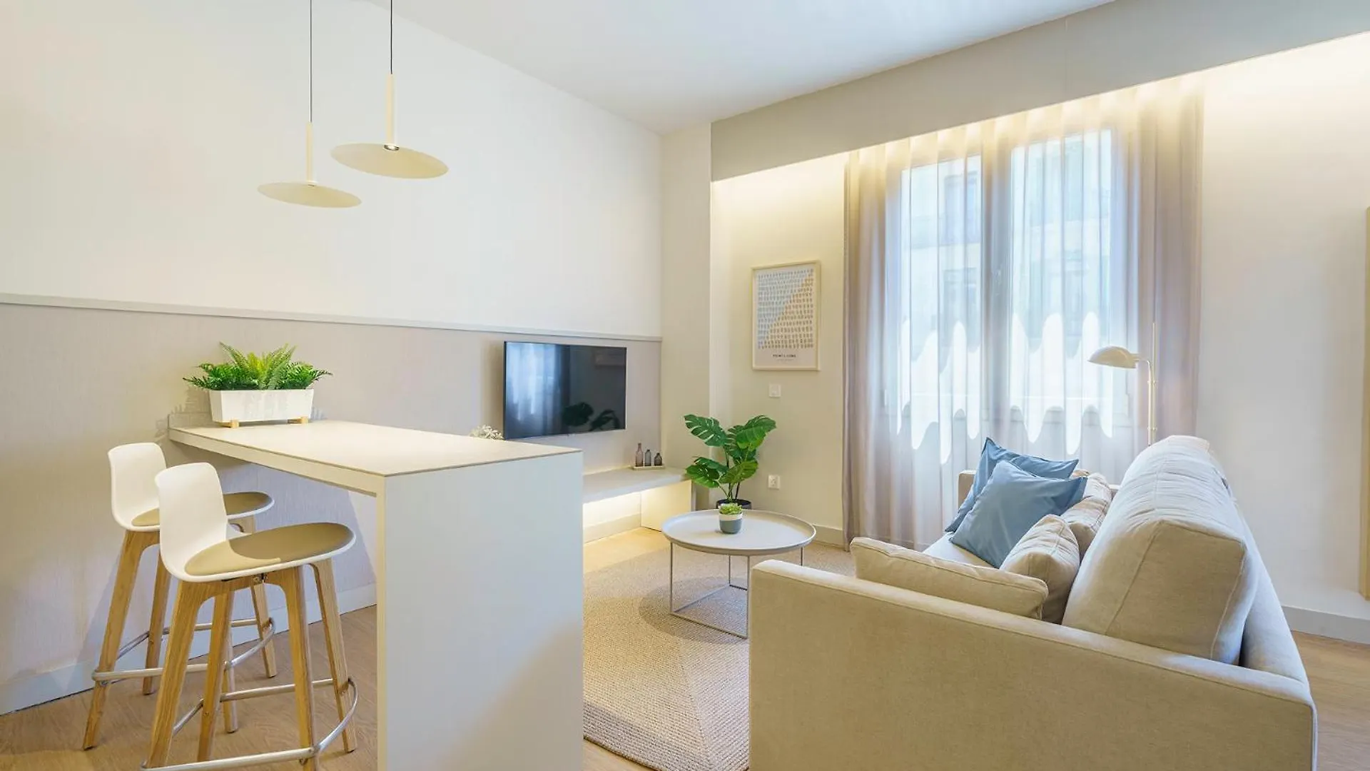 Fisa Rentals Ramblas Apartments Barcelona