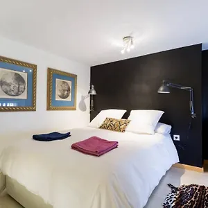 https://pretty-duplex-in-bohemian-district-city-center.es-andalucia.com