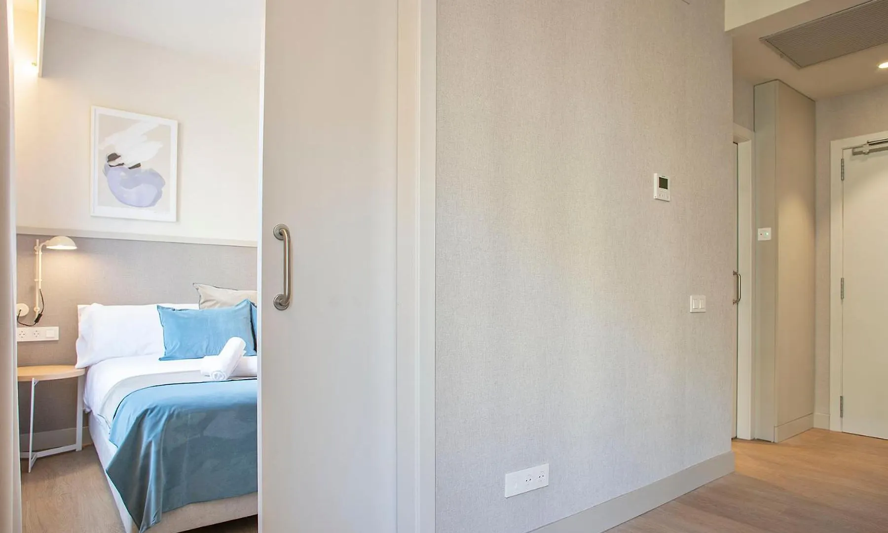 Fisa Rentals Ramblas Apartments Barcelona