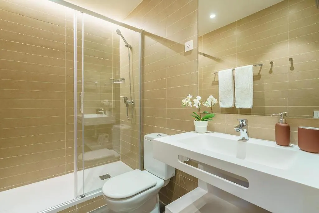 Fisa Rentals Ramblas Apartments Barcelona Spanyolország