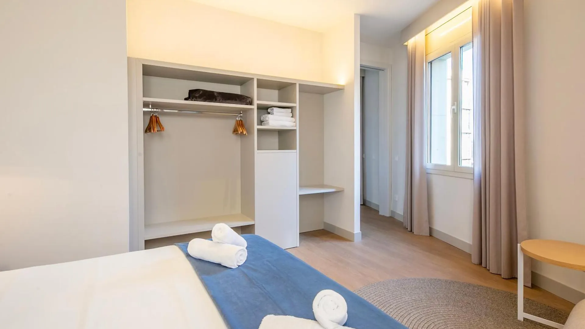 Fisa Rentals Ramblas Apartments Barcelona 0*,  Spain
