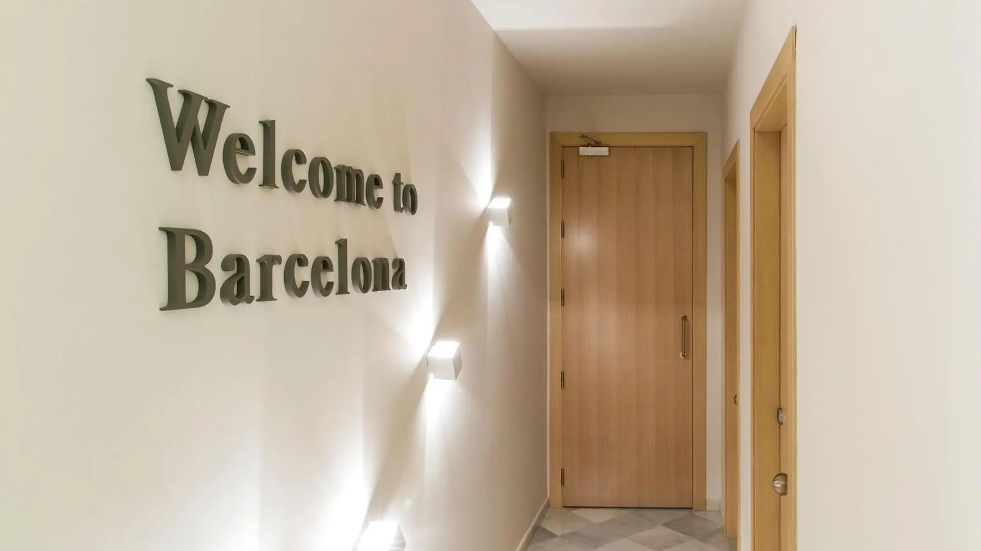 Fisa Rentals Ramblas Apartments Barcelona