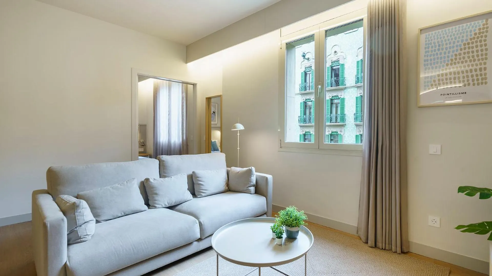 Fisa Rentals Ramblas Apartments Barcelona